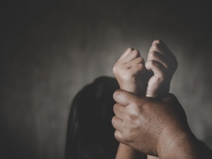 Қирғизистонда ҳам педофилия учун умрбод қамоқ жорий этилиши мумкин