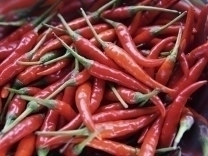 Навоийда 2 дона қалампирга 2 млрд сўмлик чек урилди