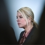 Трамп АҚШ Бош прокурорини ишдан олди