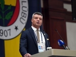 “Fenerbahche” prezidenti 2 yil-u 6 oyga qamaldi
