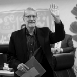 Eron Ali Larijoniy vafot etganini tasdiqladi