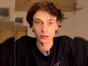 “Siz prezidentim emassiz”. Rossiyalik aktyor Putinga keskin murojaat yo‘lladi (video)