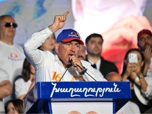 Armanistonning sobiq prezidenti Pashinyanni qoraladi