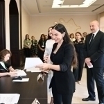 Алиевнинг партияси Озарбайжон парламентида 68 ўринга эга бўлди
