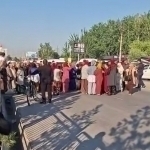 Farg‘onada bozorchilar janjal ko‘tarib, yo‘lni to‘sib qo‘ydi (video)