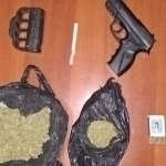 Man was arrested in Jizzakh for keeping weapons and drugs in his house