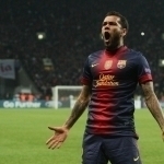 Dani Alves katta futbolga qaytishi mumkin