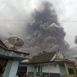 “Odamlar vahimada”. Indoneziyada vulqon otilishi boshlandi (video)