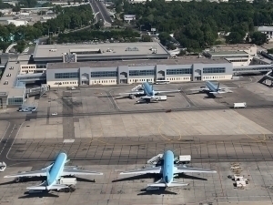 Тошкент жанубида қуриладиган янги аэропорт учун қанча ер ажратилиши маълум бўлди