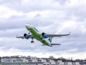 Ўзбекистондан Умра авиақатновларига рухсат берилди