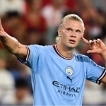 Xoland “Manchester Siti”da yana 9 yarim yil o‘ynaydi (foto)