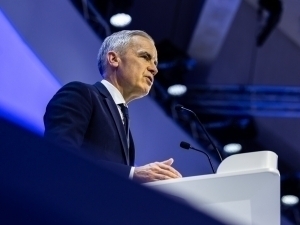 Эски жаҳон тартиби қайтмайди, “ўрта давлатлар” бирлашиши керак – Карни