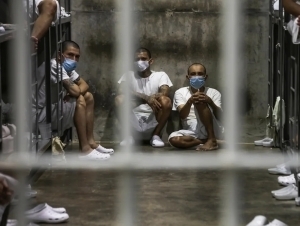 Венесуэлада 379 нафар сиёсий маҳбус озодликка чиқарилади