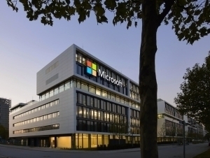 Microsoft 60 ming xodimiga işdan ketişi uçun pul taklif qilyapti