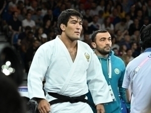 Judoka from Uzbekistan wins the bronze medal at the Olympics