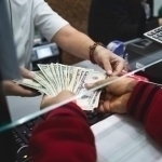 Dollar's official exchange rate updated