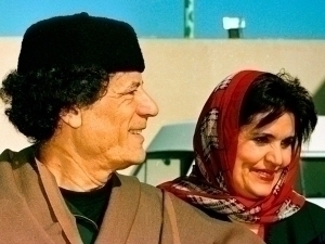 Buyuk Britaniya Kaddafiyning rafiqasiga qo‘yilgan taqiqni olib tashladi