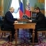 Қодиров чеченларнинг урушдаги иштироки бўйича Путинга ҳисобот берди (видео)