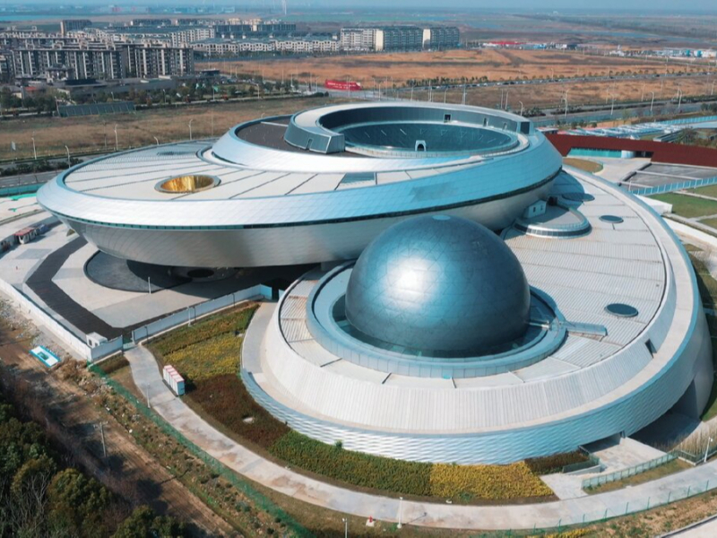 Шанхайда дунёдаги энг катта планетарий очилди (фото)