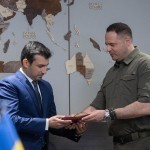 Zelenskiy Erdo‘g‘anning kuyovini mukofotladi. “Bayraktar” Ukrainada chiqariladimi?