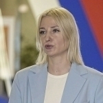 Журналист Дунцова Россия МСКга ҳужжатларини топширди
