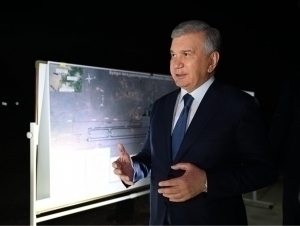 Шавкат Мирзиёев Бухородаги янги аэропорт лойиҳаси билан танишди