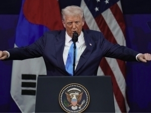 Трамп дарҳол ядровий қурол синовларини бошлашни буюрди