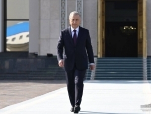 Mirziyoyev Samarqandga bordi