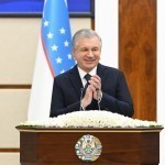 Mirziyoyev Jahon chempioni bo‘lgan To‘raboyevni tabrikladi