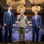 АҚШ Эронга қарши санкцияларни вақтинча бекор қилди