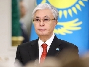 Тўқаев рус тилининг янги Конституциядаги мақоми ҳақида гапирди