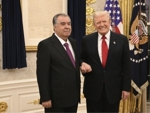 Rahmon Tramp bilan terrorizmga qarshi kurashishga kelishib oldi 