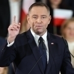 Польша Президенти украиналикларга ёрдам тўғрисидаги қонунга вето қўйди