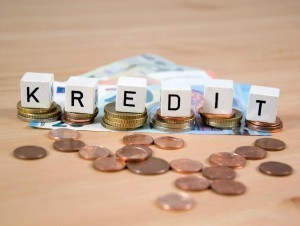 Fitch халқаро рейтинги Ўзбекистоннинг суверен кредитини барқарор дея баҳолади