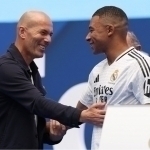 Mbappe nega Zidan bilan kamroq ko‘rishishga harakat qiladi?