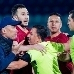 O‘zbekiston Superligasida hakam qo‘pol xatoga yo‘l qo‘ydi (video)