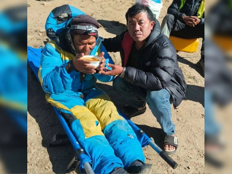 Nepallik erkak Everestda 6 kun ovqatsiz va kislorodsiz tirik qoldi (video)