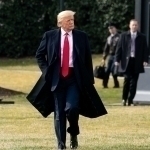 Трамп Европага 100 фоизлик импорт божи билан таҳдид қилди