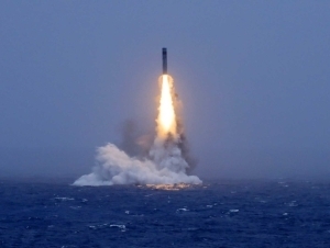 Xitoy Tinch okeanida raketa sinovini o‘tkazdi