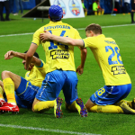 O‘zbek futbolchisi boshida suzish qalpog‘i bilan gol urdi