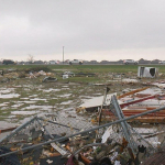 AQSHda nimalar bo‘lmoqda? Tornado, bo‘ron va toshqinlar 11 kishini o‘ldirdi