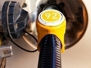 Ўзбекистонда AI-92 бензин нархи сезиларли даражада ошди